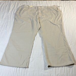 Old Navy Women’s Plus Size 20 Short Straight Leg Flat Front Khaki Chinos NWT